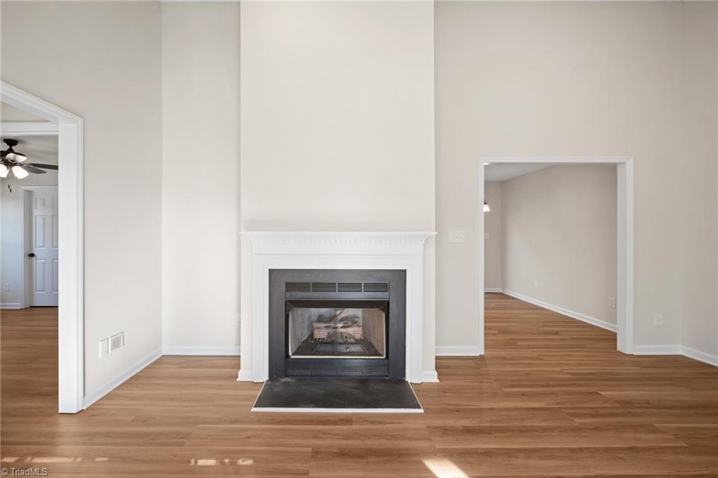 125 Cloverfield Court Property Photo 24
