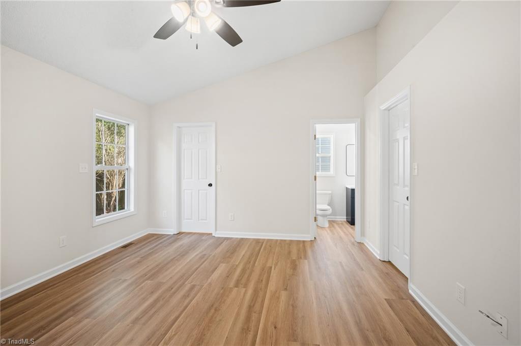 125 Cloverfield Court Property Photo 26