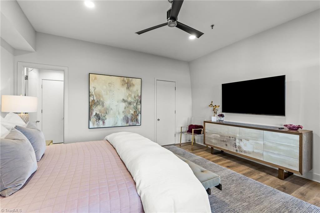 317 W High Avenue # 15a Property Photo 23