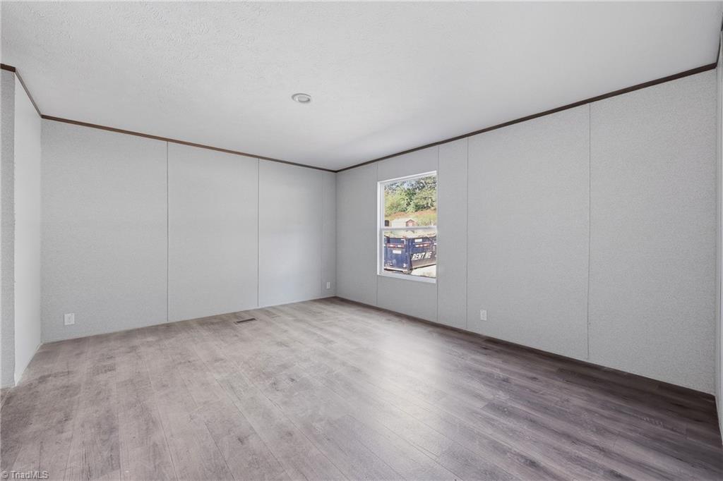 2485 Piney Road Property Photo 13