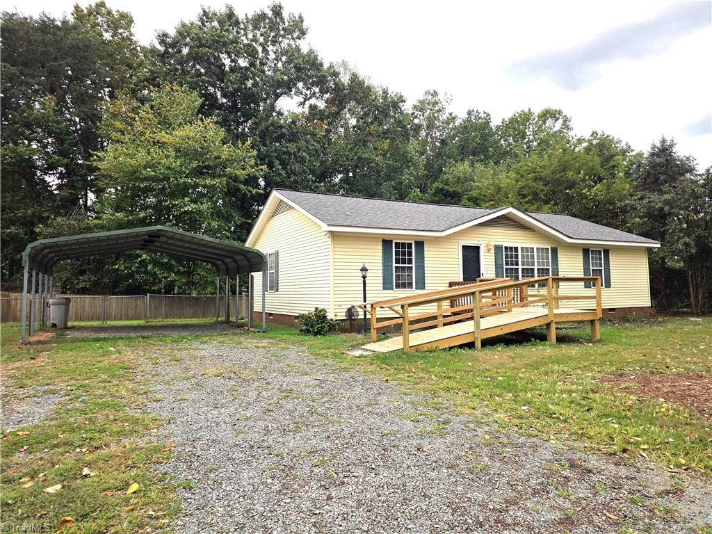 1025 Cyndi Jo Lane Property Photo 1