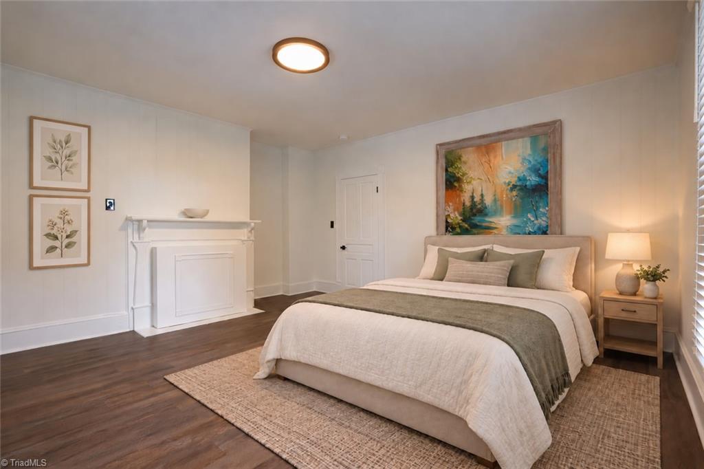 621 Lindsey Street Property Photo 27