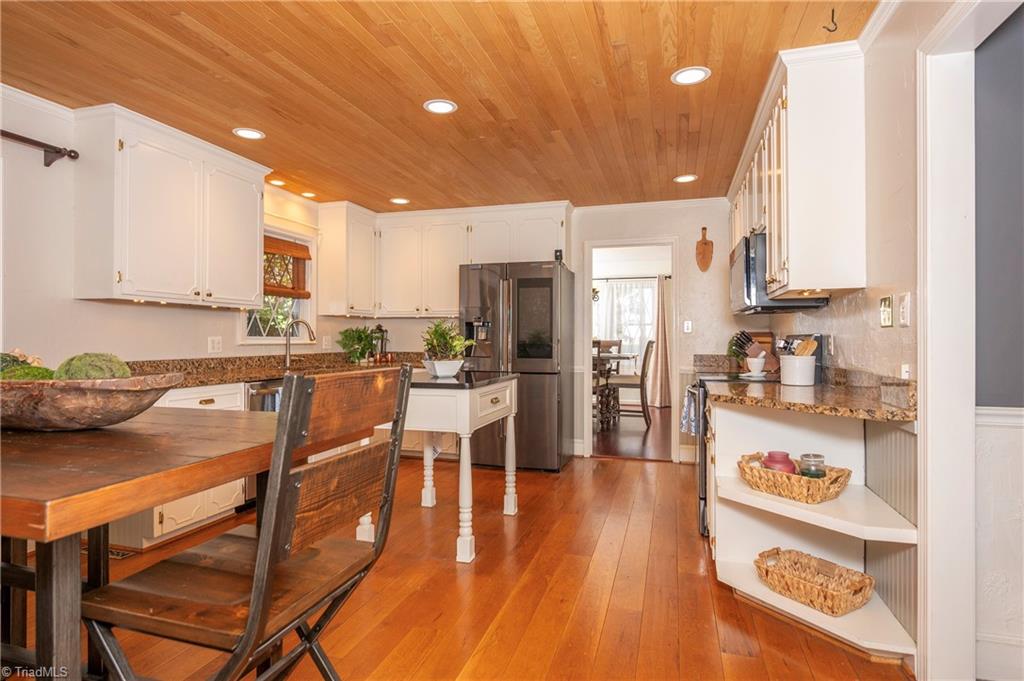 152 Tifton Street Property Photo 8