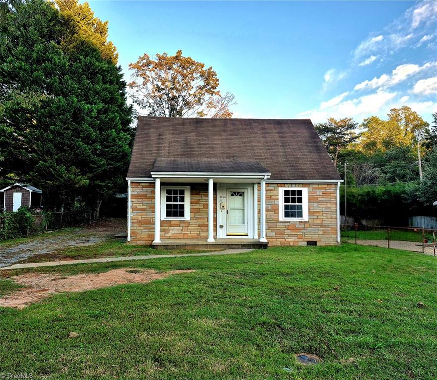 3309 Heitman Drive Property Photo 1