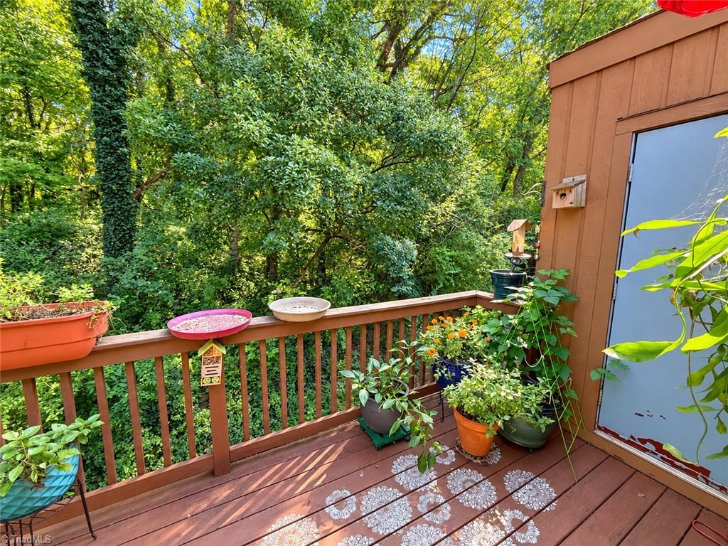 10 Cedar Creek Property Photo 19