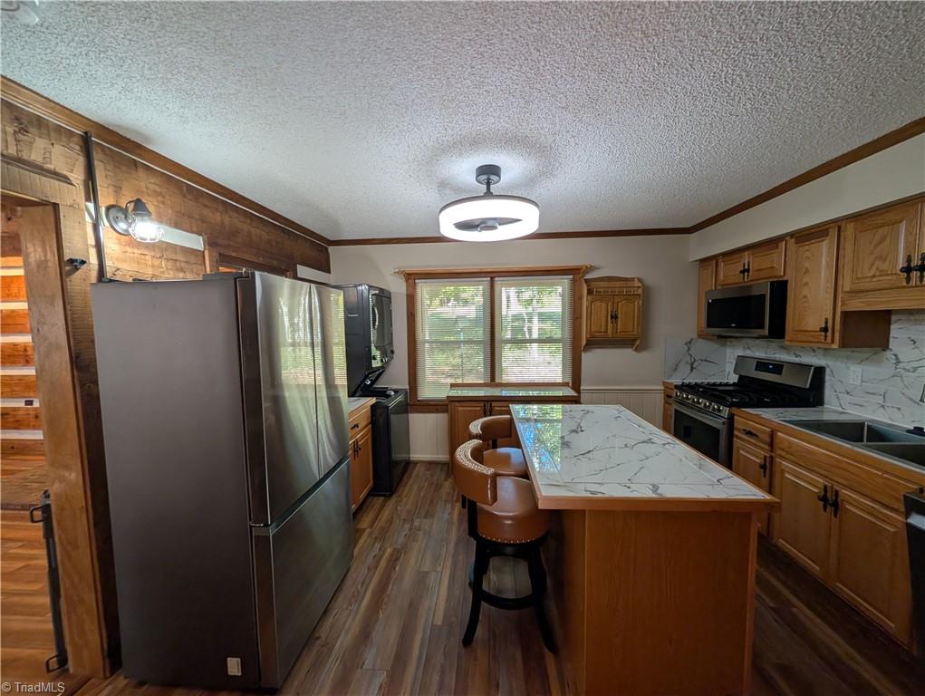 924 Carter Street Property Photo 22