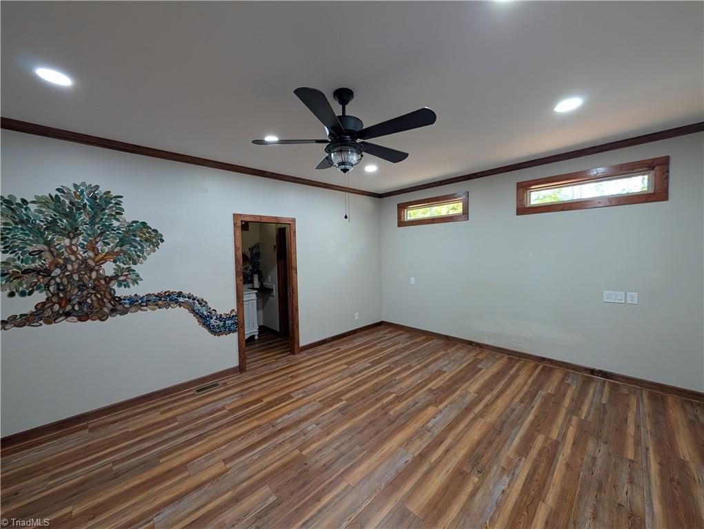924 Carter Street Property Photo 32