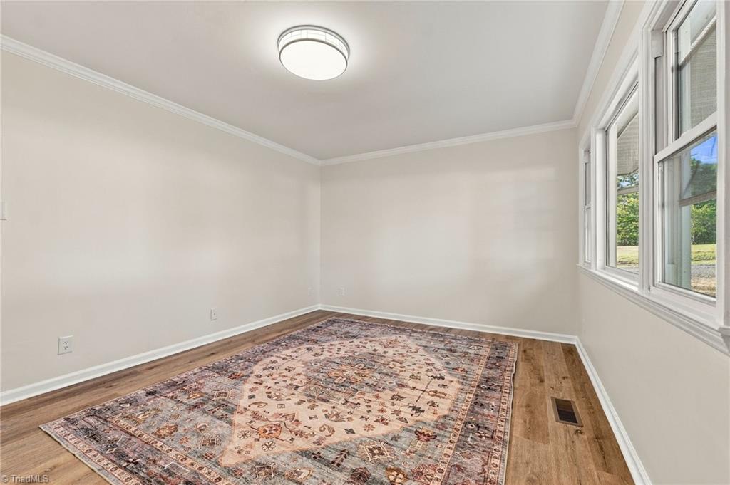 8304 Branson Road Property Photo 4