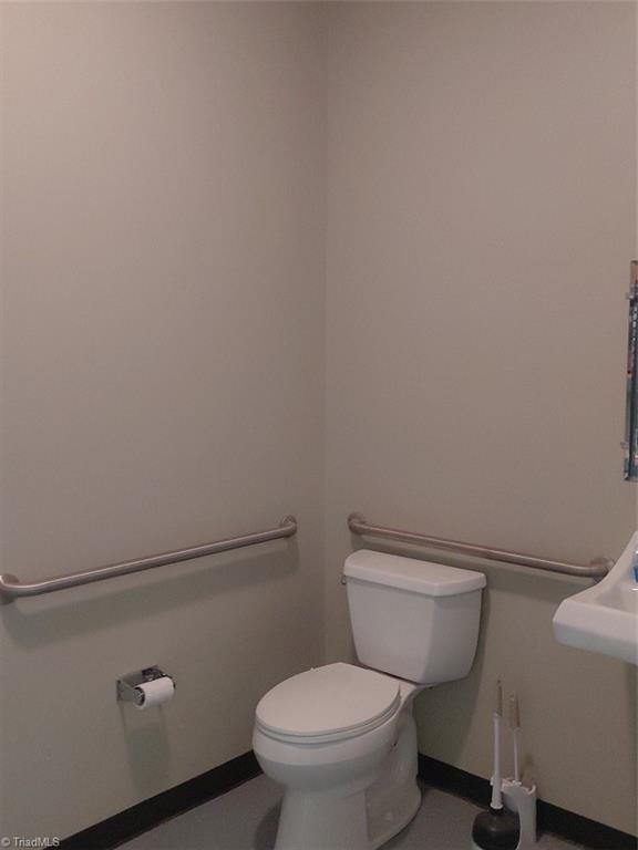 3500 Moores Spring Road Property Photo 15