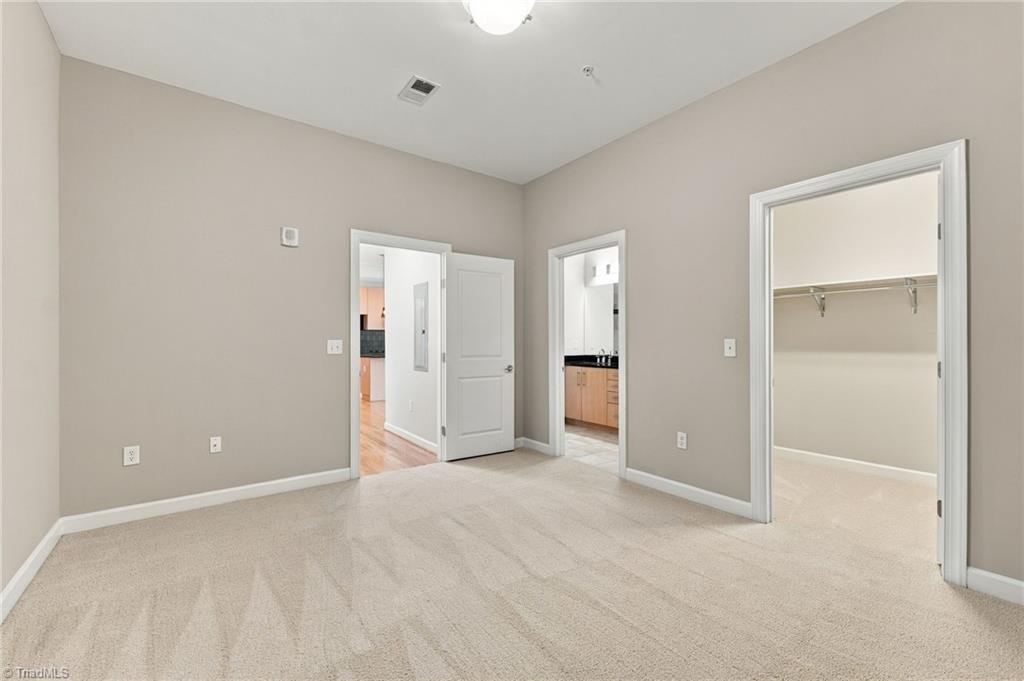 201 N Elm Street # 603 Property Photo 16