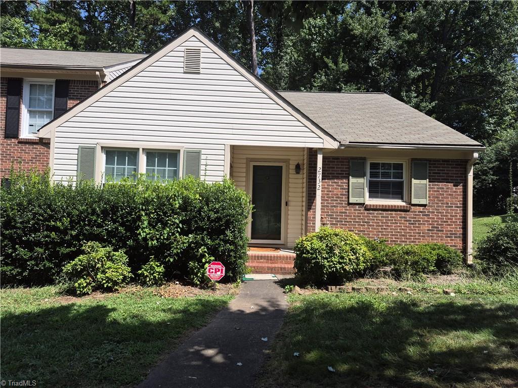 2732 Windy Crossing Property Photo 1