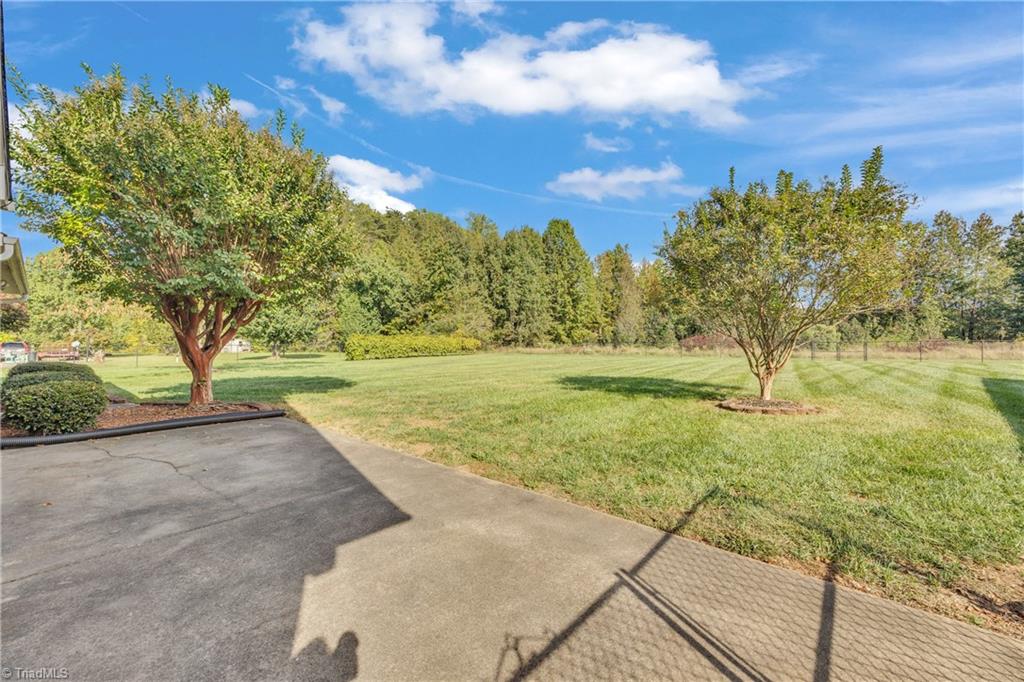 120 Burr Lane Property Photo 28