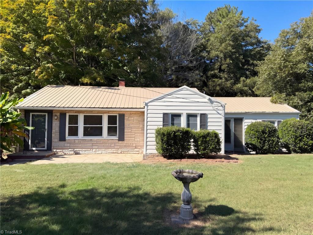 3511 Helmstetler Road Property Photo 1