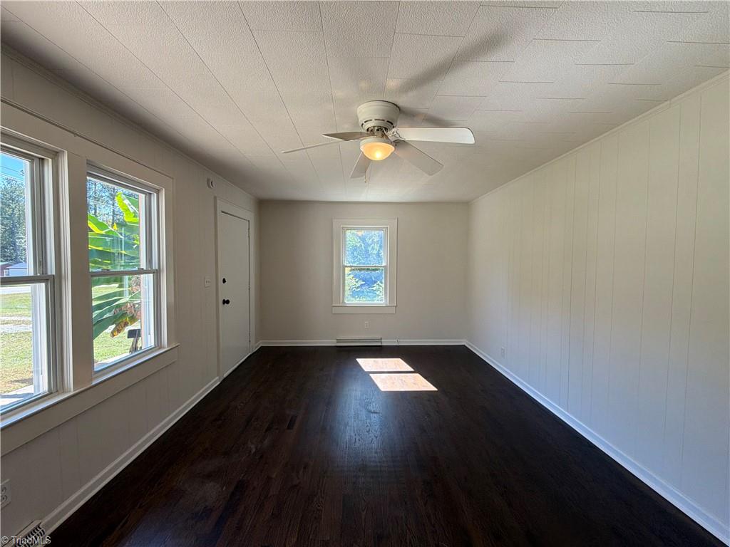 3511 Helmstetler Road Property Photo 3