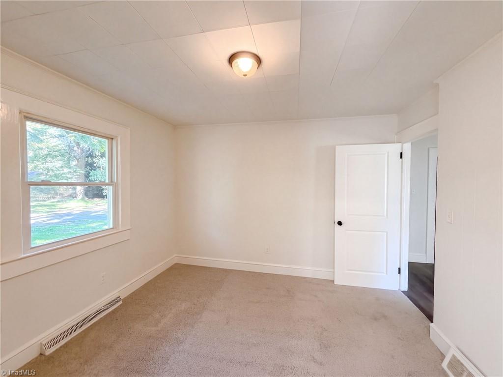 3511 Helmstetler Road Property Photo 9