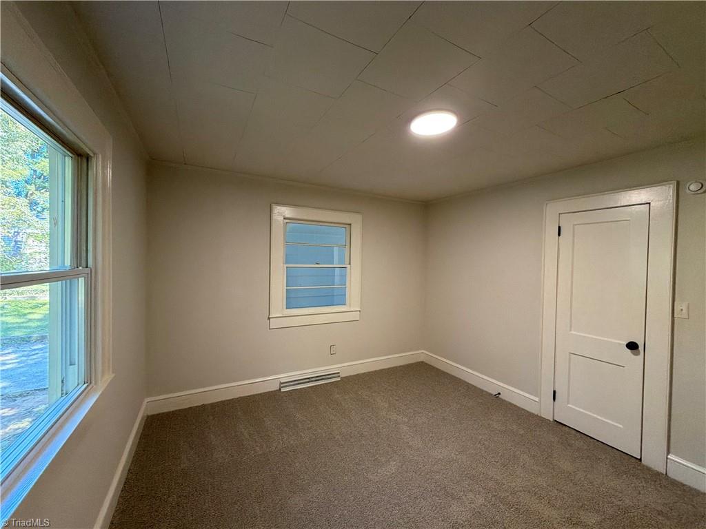 3511 Helmstetler Road Property Photo 12