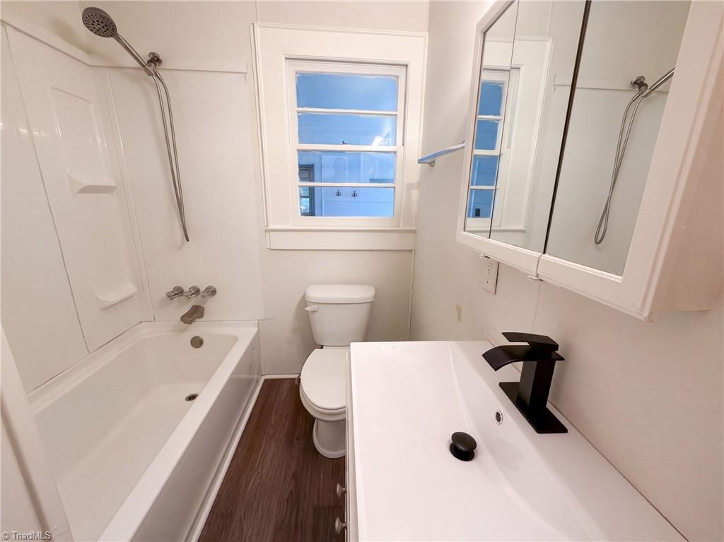 3511 Helmstetler Road Property Photo 13