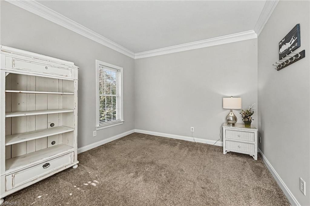 6570 Lake Dale Way Property Photo 32