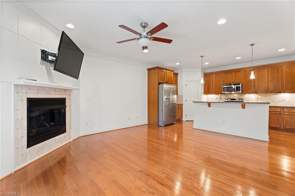 1468 Neville Gardens Lane Property Photo 7