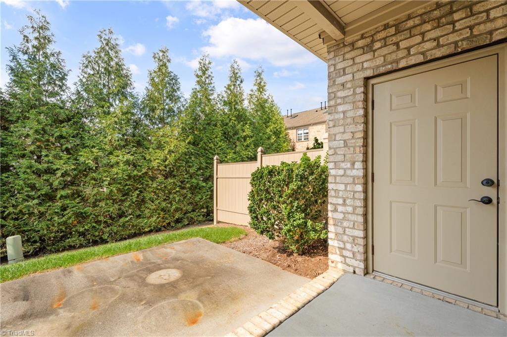 1468 Neville Gardens Lane Property Photo 27