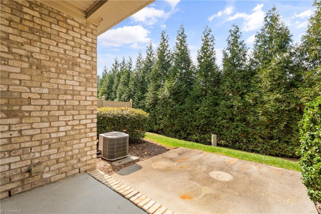 1468 Neville Gardens Lane Property Photo 28