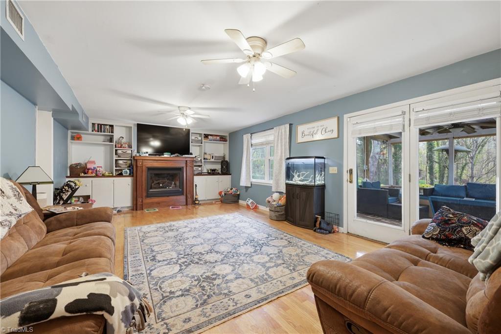 524 Mark Lane Property Photo 20