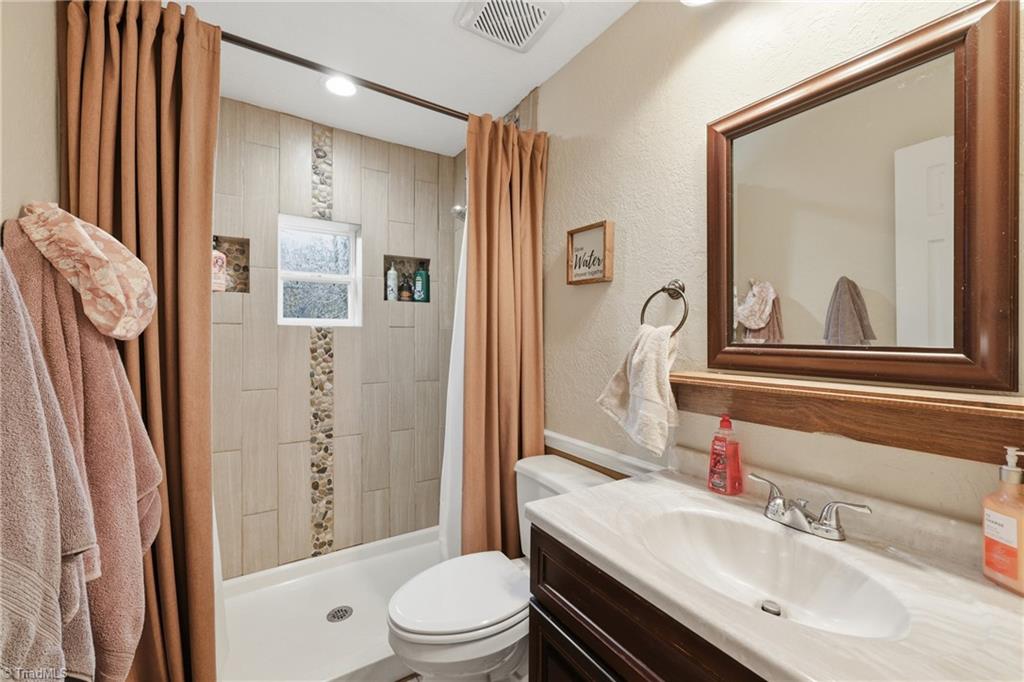 524 Mark Lane Property Photo 36