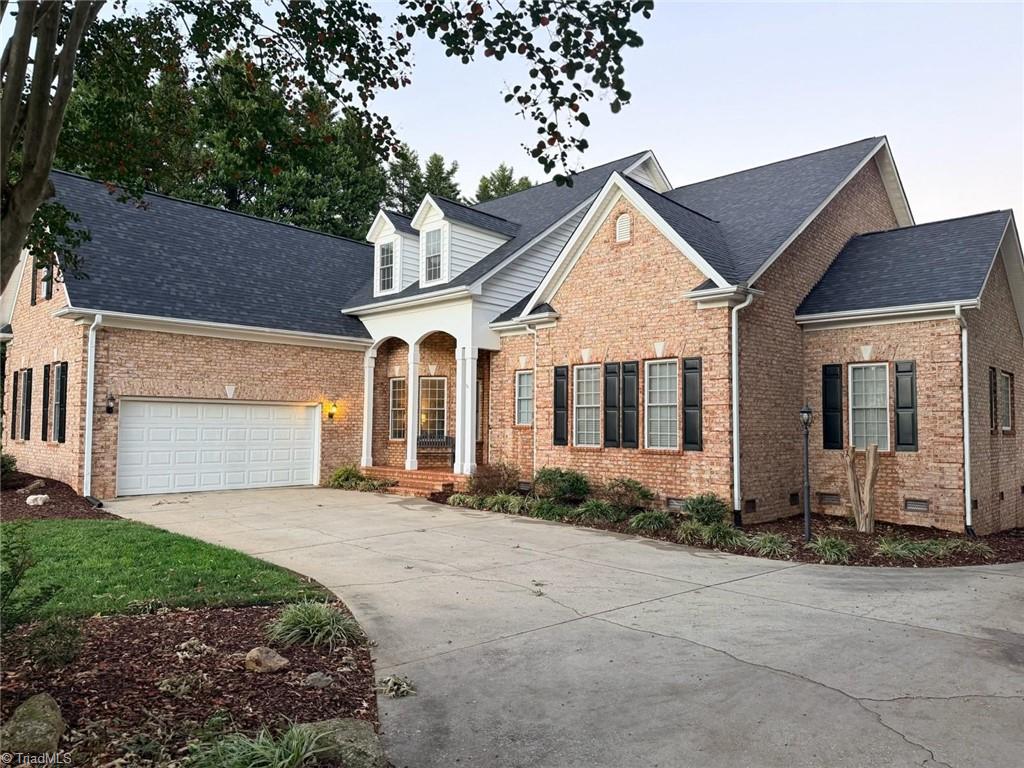 6102 Morganshire Drive Property Photo 2