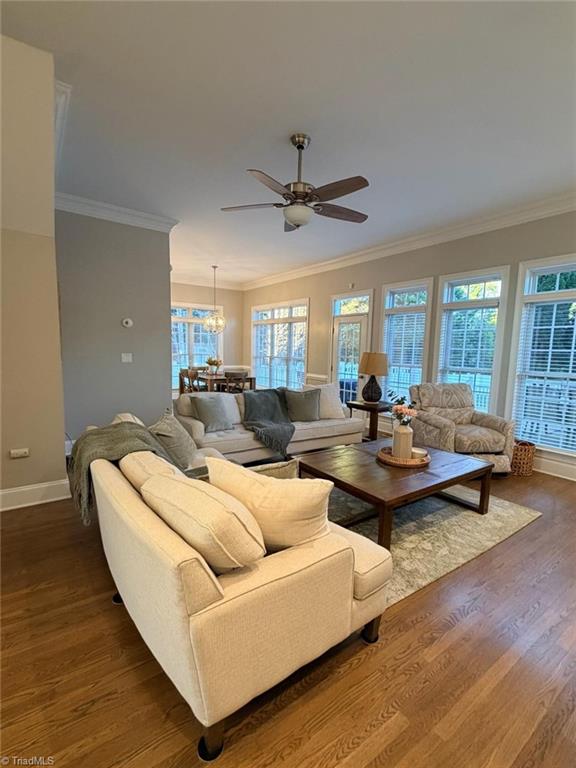 6102 Morganshire Drive Property Photo 4