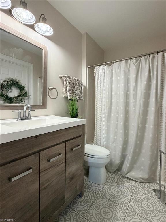 6102 Morganshire Drive Property Photo 20
