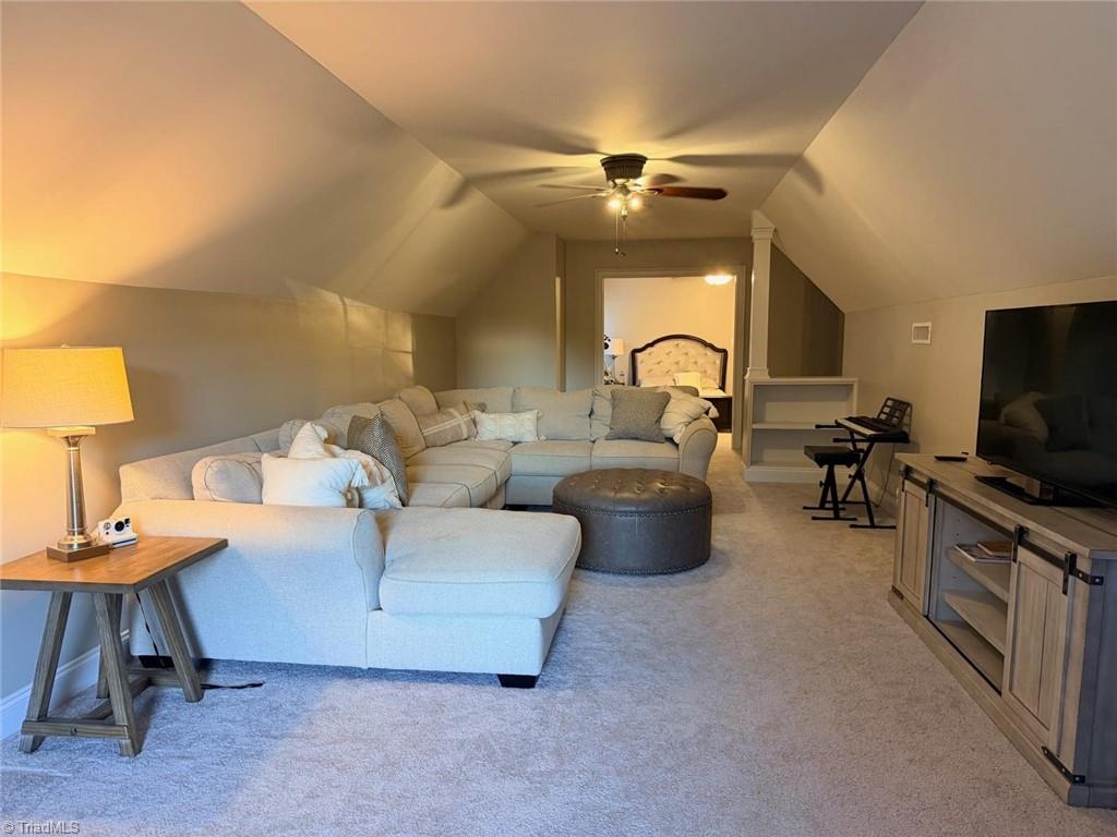6102 Morganshire Drive Property Photo 26