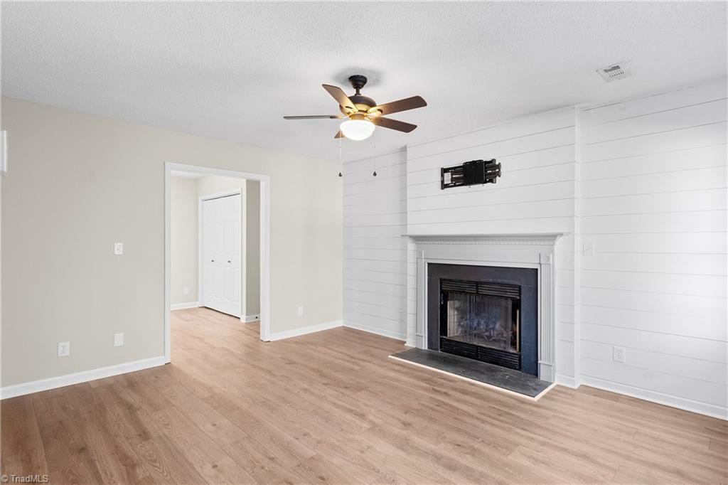 5869 Poppy Seed Drive Property Photo 4