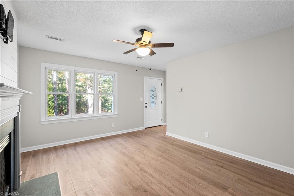 5869 Poppy Seed Drive Property Photo 6