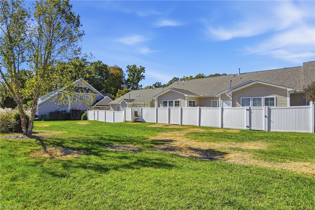 3462 Limestone Court Property Photo 4