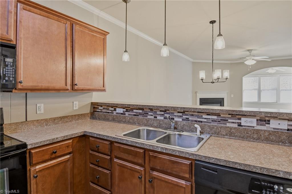 3462 Limestone Court Property Photo 6