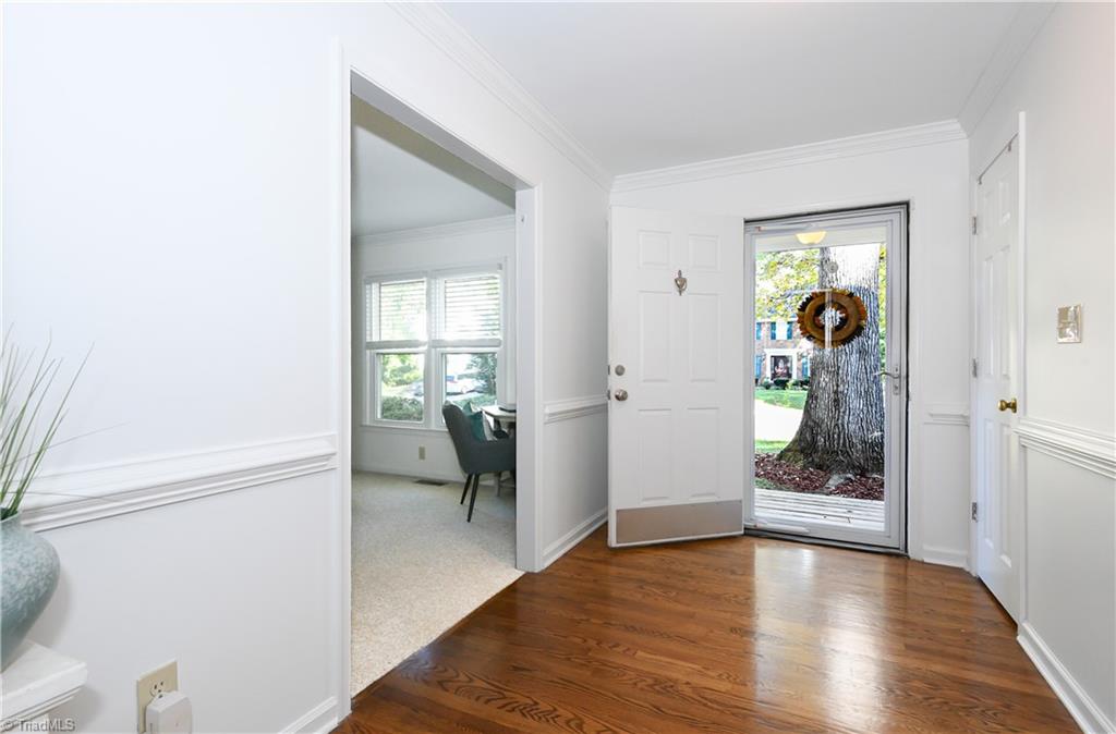 5015 Windermere Drive Property Photo 4