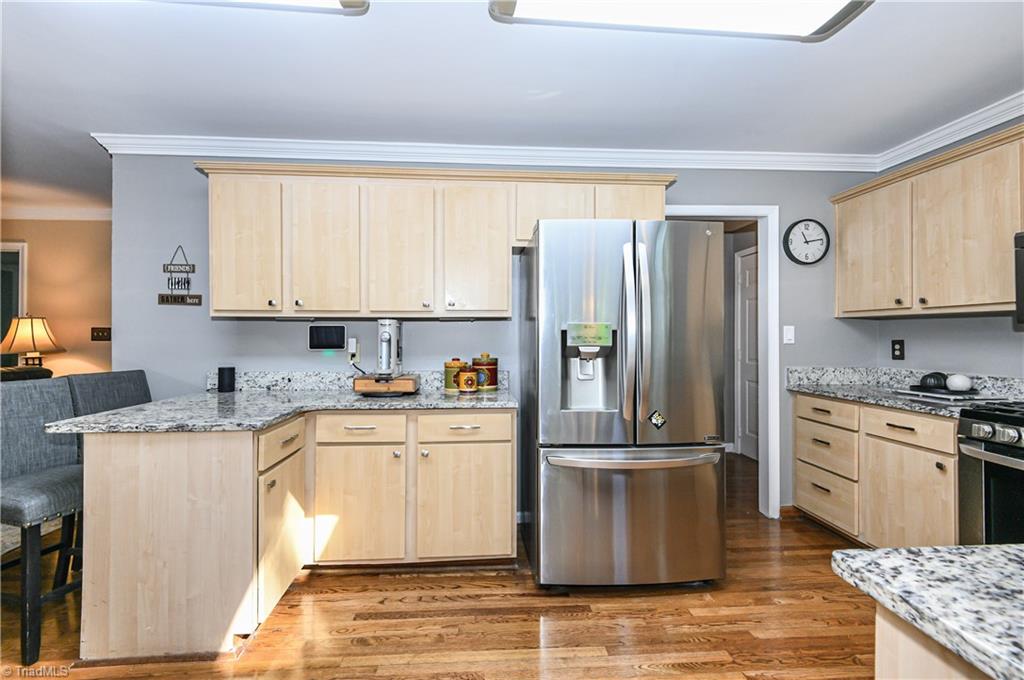5015 Windermere Drive Property Photo 15