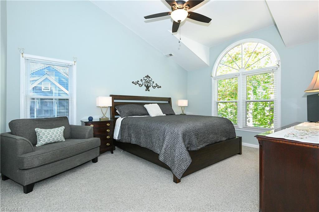 5015 Windermere Drive Property Photo 29