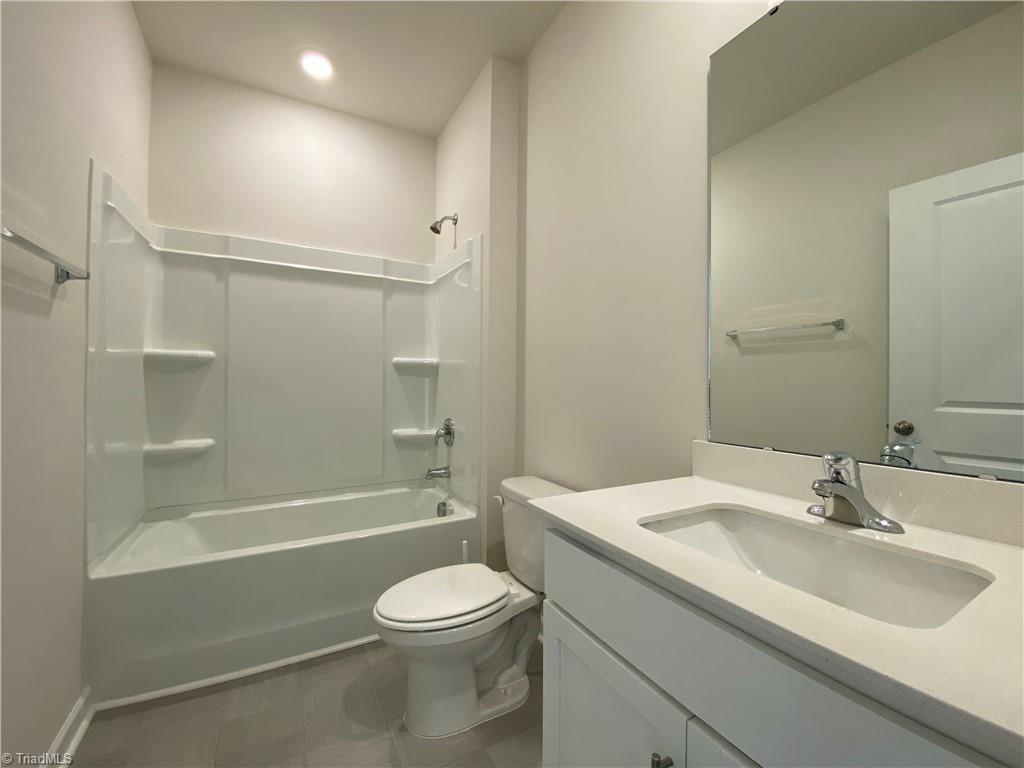 392 Rhett Avenue Property Photo 19
