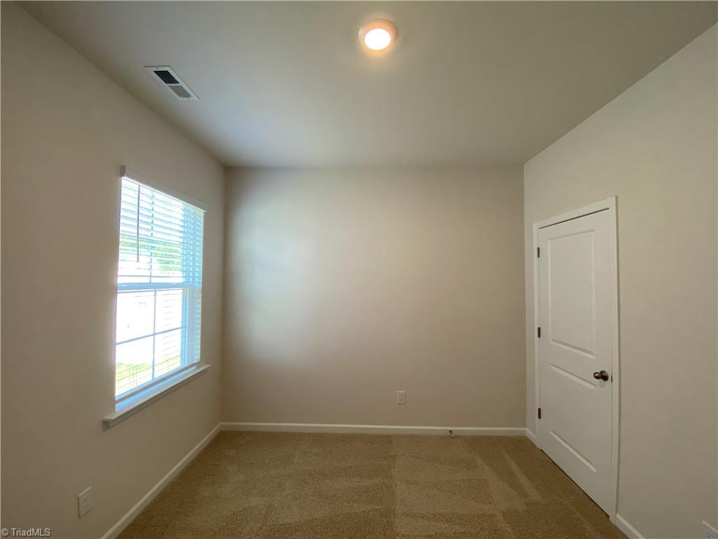 392 Rhett Avenue Property Photo 22