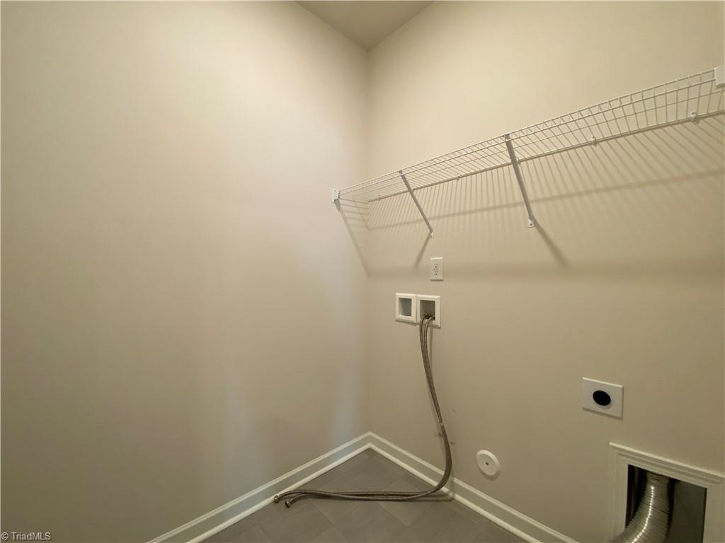 392 Rhett Avenue Property Photo 25