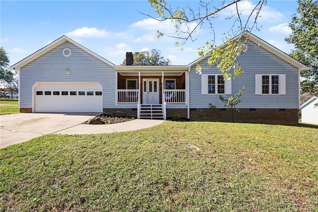 3936 Evergreen Drive Property Photo 1