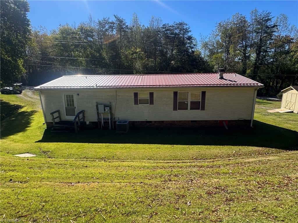256 Brookfall Dairy Road Property Photo 6