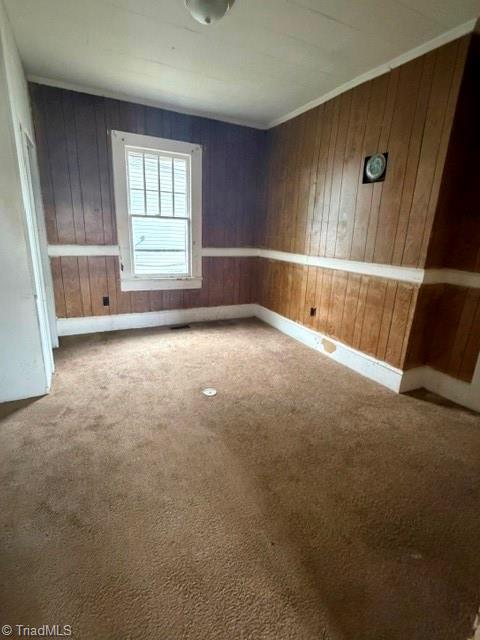 412 Fife Street Property Photo 7