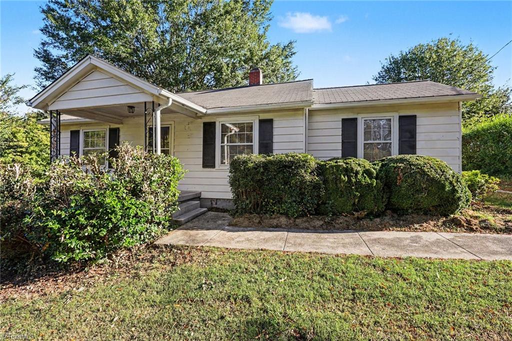 4929 Russwood Road Property Photo 1