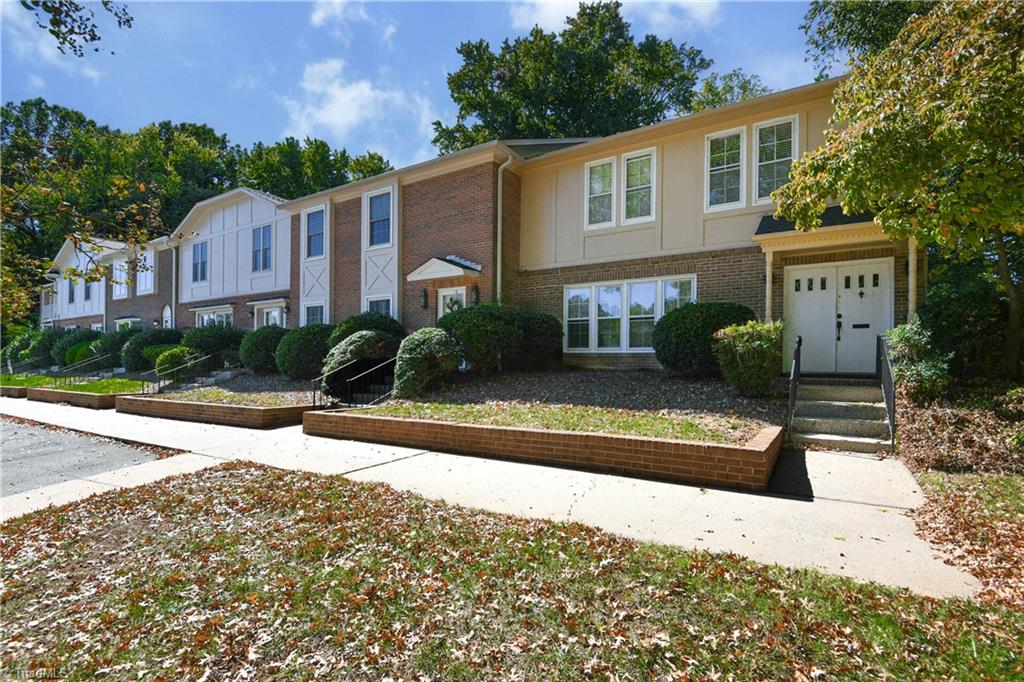 1 Fountain Manor Drive # F Property Photo 2