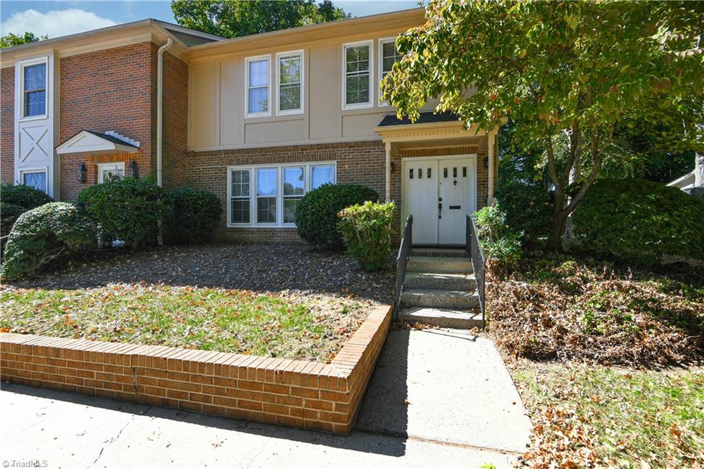 1 Fountain Manor Drive # F Property Photo 3