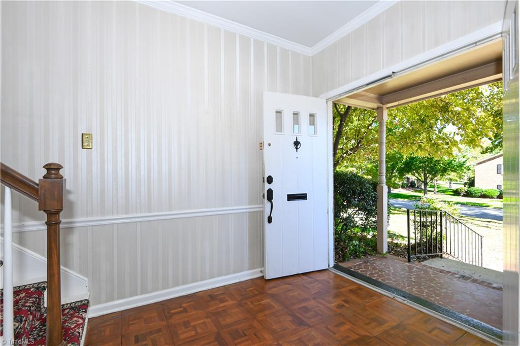 1 Fountain Manor Drive # F Property Photo 4