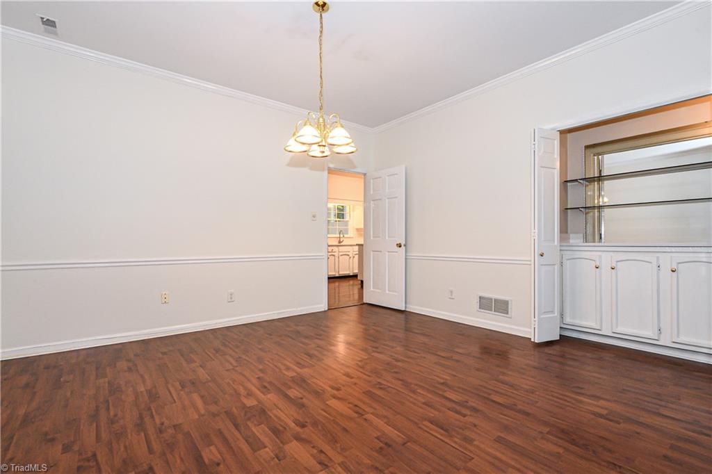 1 Fountain Manor Drive # F Property Photo 18