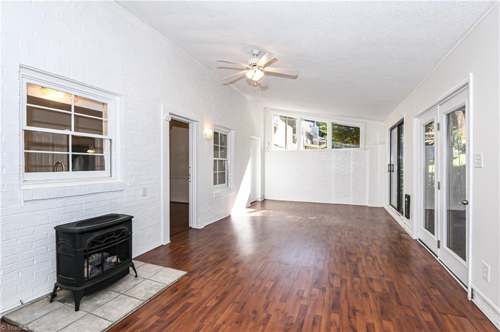 1 Fountain Manor Drive # F Property Photo 20